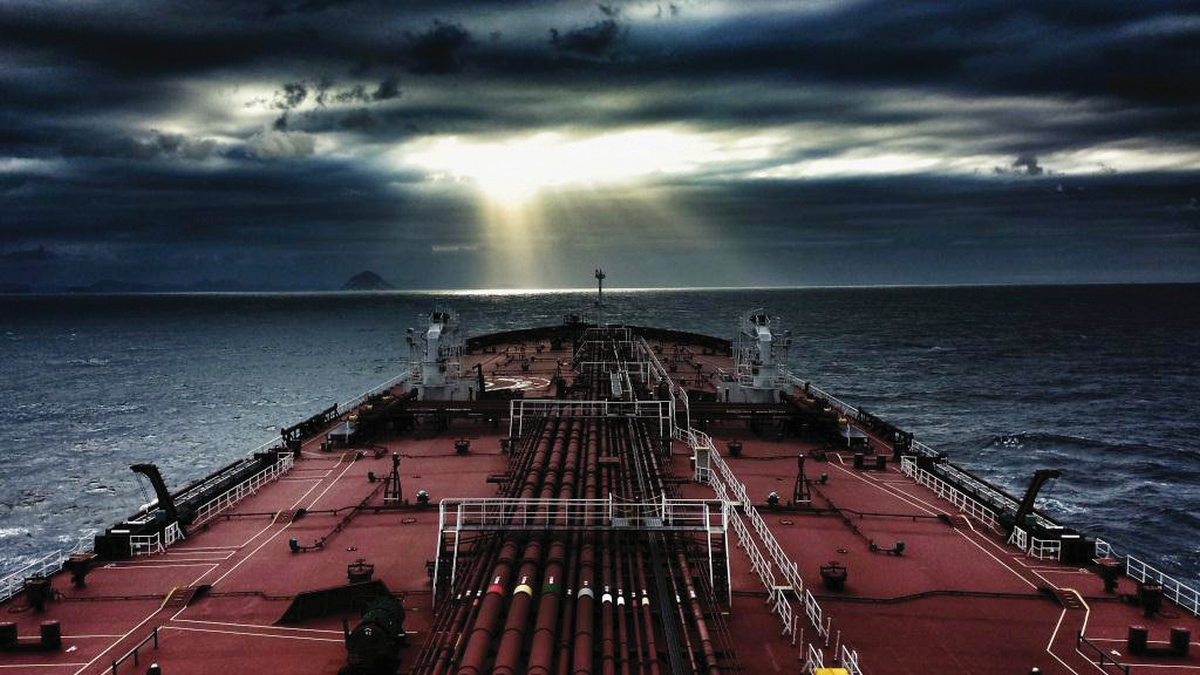 Suezmax tanker
